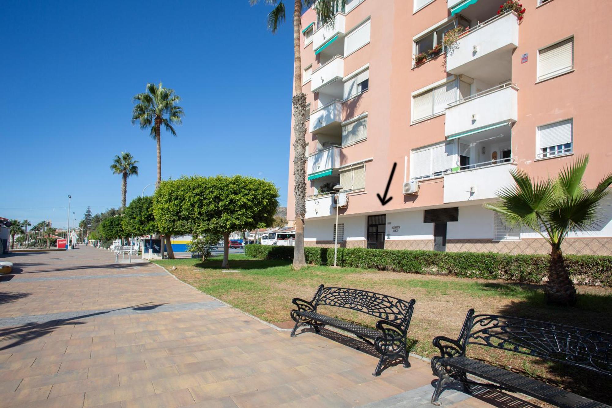 Bajo En Primera Linea - Cala Del Moral, Urbanizacion Calaflores Apartment La Cala Del Moral